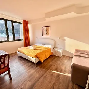 3* Apart-hotel Victoria Royal Garden