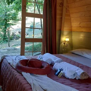 Agricamping La Gallinella Luxe tent Castagneto Carducci